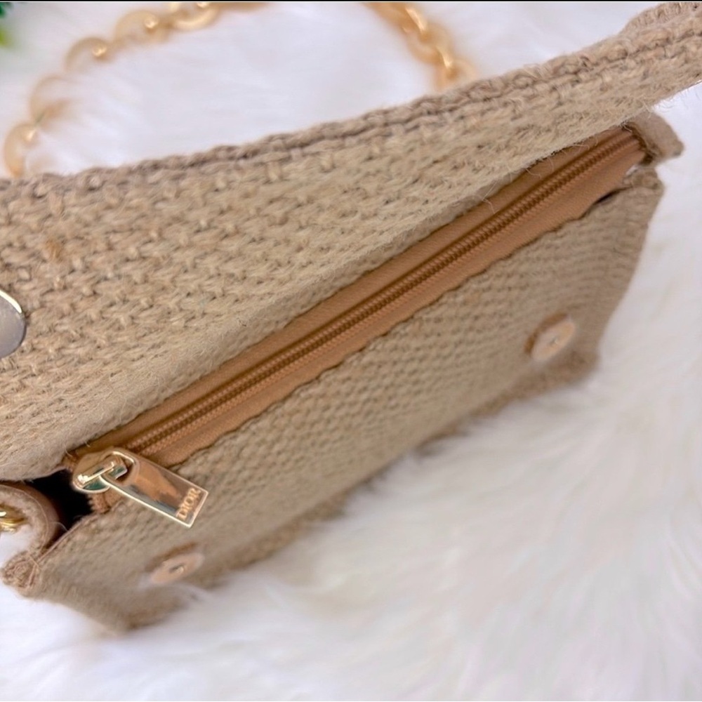 DIOR Beauty RAFFIA ACRYLIC CHAIN SHOULDER BAG - Picture 6 of 9
